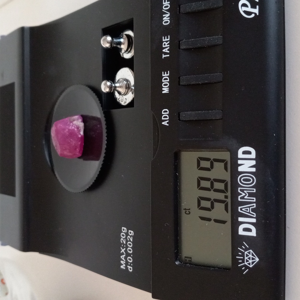 Kenyan Ruby Rough 19cts. - image 7